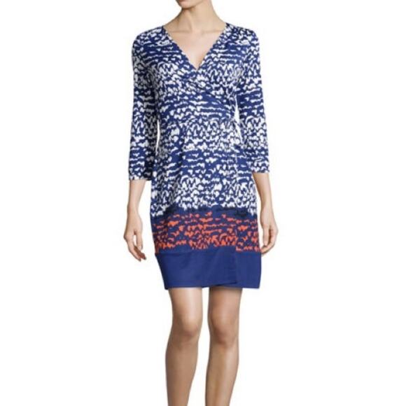 Diane Von Furstenberg New Julian Two Naoki Scribble Wrap Dress sz 4 silk - Picture 1 of 10